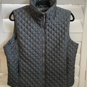 “Weatherproof Since 1948” Gray Quilted Vest L